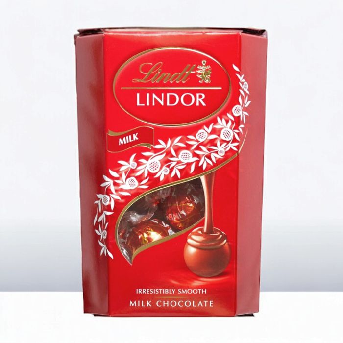 Heavenly Smooth Lindt Lindor Milk Chocolate 200g - Flower Guy