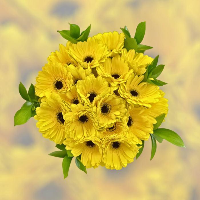 Flower Guy Artisan arranging Yellow Harmony Bouquet - Flower Guy