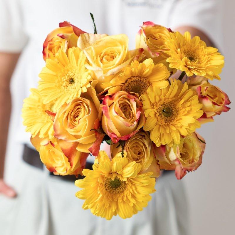 Citrine Bouquet, Yellow Gerberas Roses Positive Energy Prosperity - Flower Guy